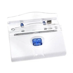 Nintendo DS Lite -latausasema LED-merkkivalolla ja tyylikkäällä muotoilulla