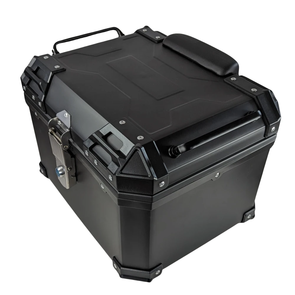 Yleiskäyttöinen moottoripyörän takalaukku 45L - 1 kypärälle