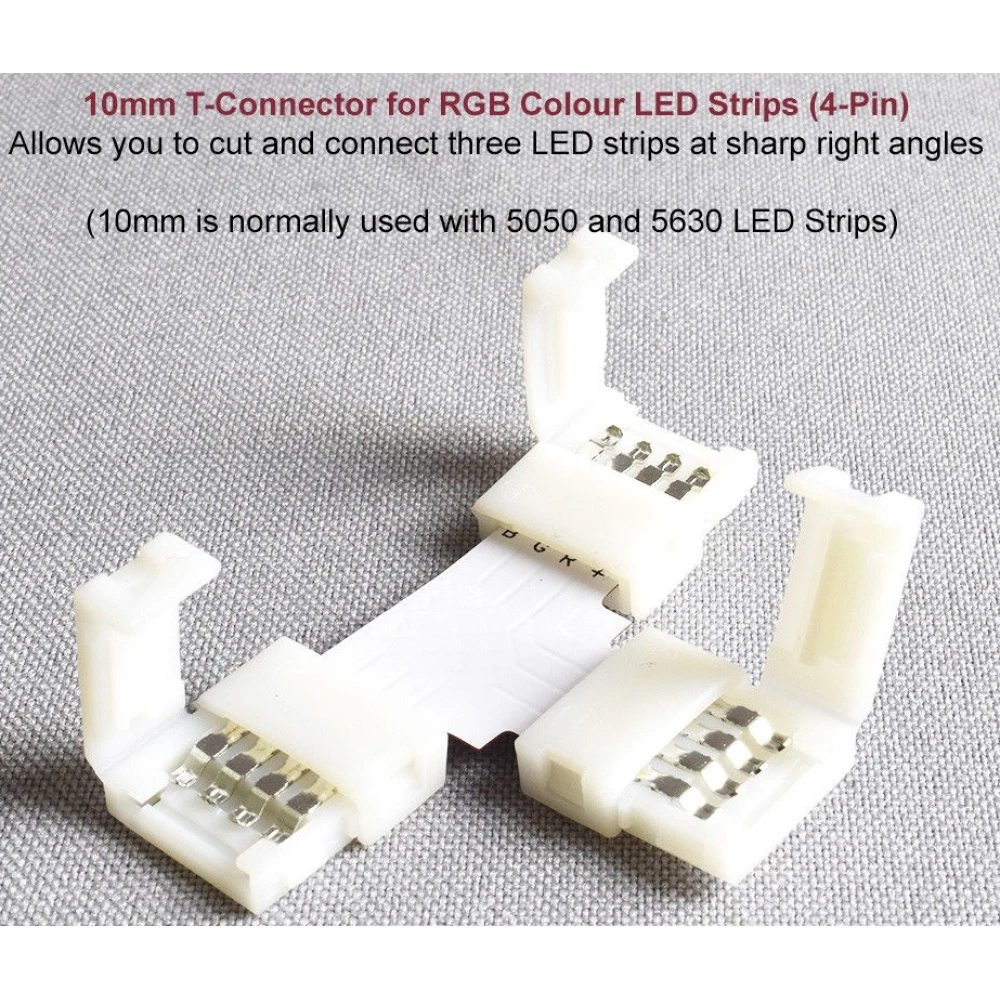 Detalle del conector LED forma T 4 pin 10mm 5050 RGB insertado en tira LED