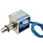 24V solenoidi JF-0826B jousipalautuksella