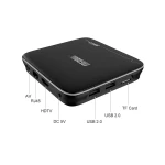Vista frontal del Mecool M8S PRO+ Smart TV Box con mando a distancia