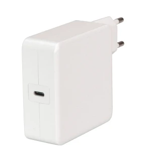 Uusi 65W USB-C-laturi MacBook Pro 13 tuumalle, yhteensopiva