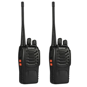 2 kpl Baofeng BF-888S UHF 5W radiopuhelinpakkaus kuulokkeilla