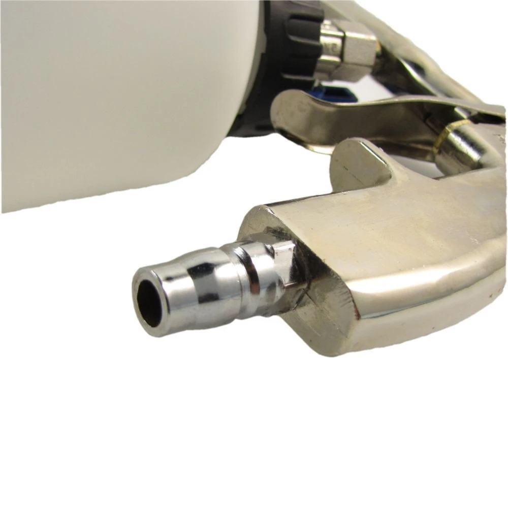 Tornador-tyyppinen paineilmapistooli auton sisä- ja ulkopuhdistukseen