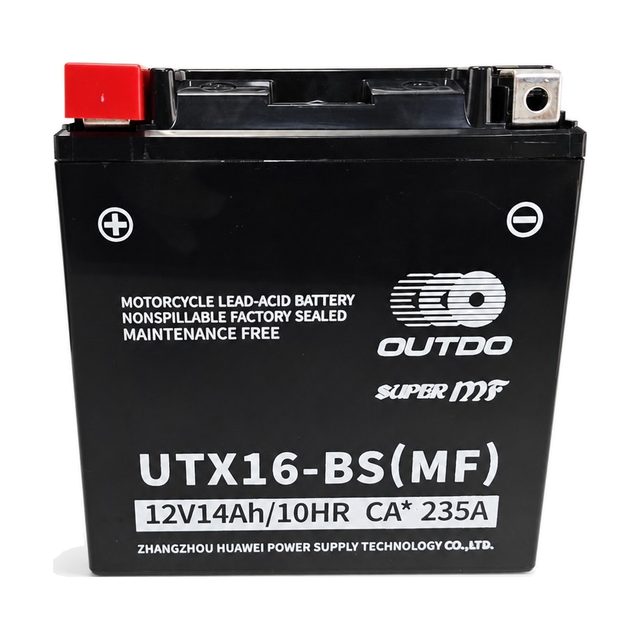 OUTDO UTX16-BS, YTX16-BS-moottoripyörän akku edestä kuvattuna, molemmat akun navat näkyvissä